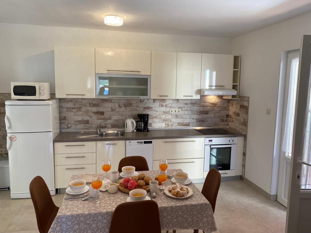 Apartments Poljak سوبيتارسكا دراغا المظهر الخارجي الصورة