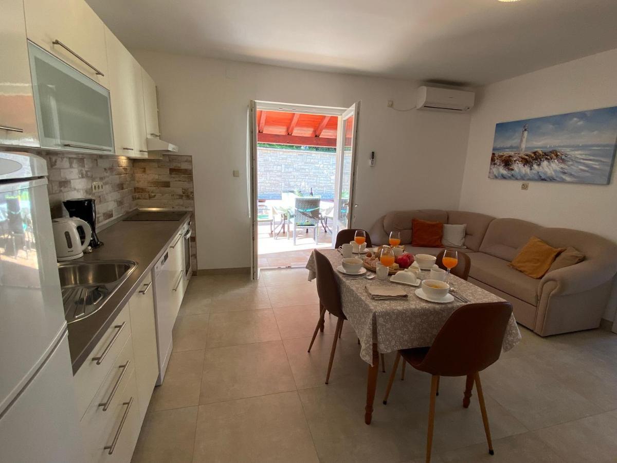 Apartments Poljak سوبيتارسكا دراغا المظهر الخارجي الصورة